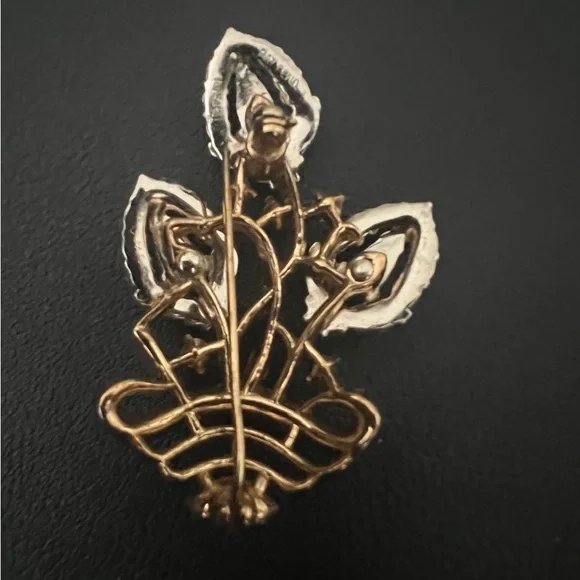 CROWN TRIFARI Vtg ALFRED PHILIPPE Clear Rhinestone Flower Basket Brooch - Picture 6 of 6